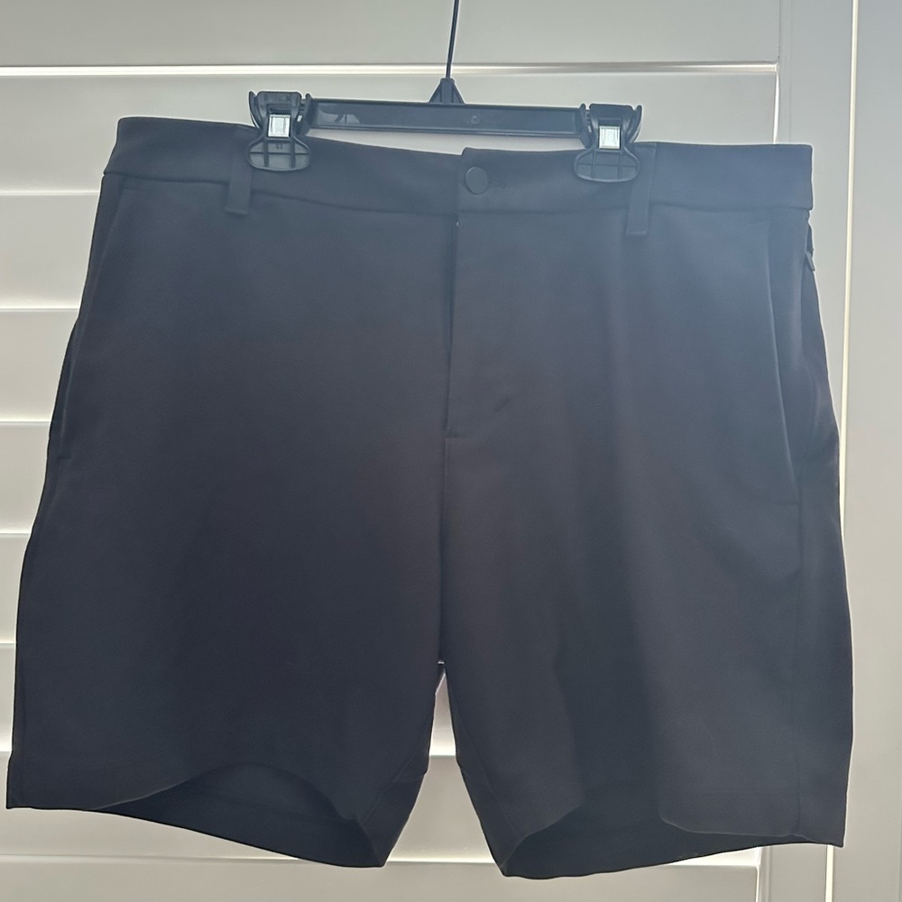 ABC classic fit short